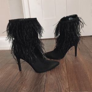 Black Feathered Heels